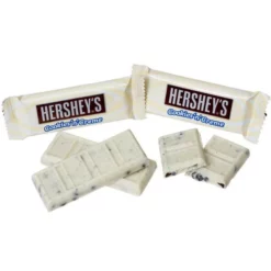 Hershey's Cookies N Creme Snack Size Candy Bars: 35-Piece Bag