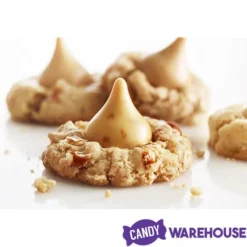 Hershey's Gold Kisses Caramel Creme Candy With Pretzel Bits: 60-Piece Bag -CANDY WAREHOUSE Sales hershey s gold kisses caramel creme candy with pretzel bits 60 piece bag candy warehouse 3