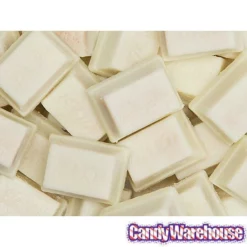 White Chocolate Kit Kat Minis Candy: 7.6-Ounce Bag -CANDY WAREHOUSE Sales white chocolate kit kat minis candy 7 6 ounce bag candy warehouse 3 0465a26c d783 4fd5 aa90 7f8f175c8427